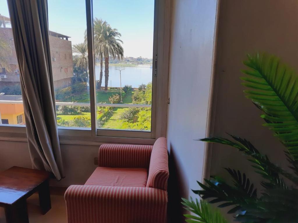 East Luxor Apartments With Nile Views Jazirat al Awwamiyah Екстер'єр фото